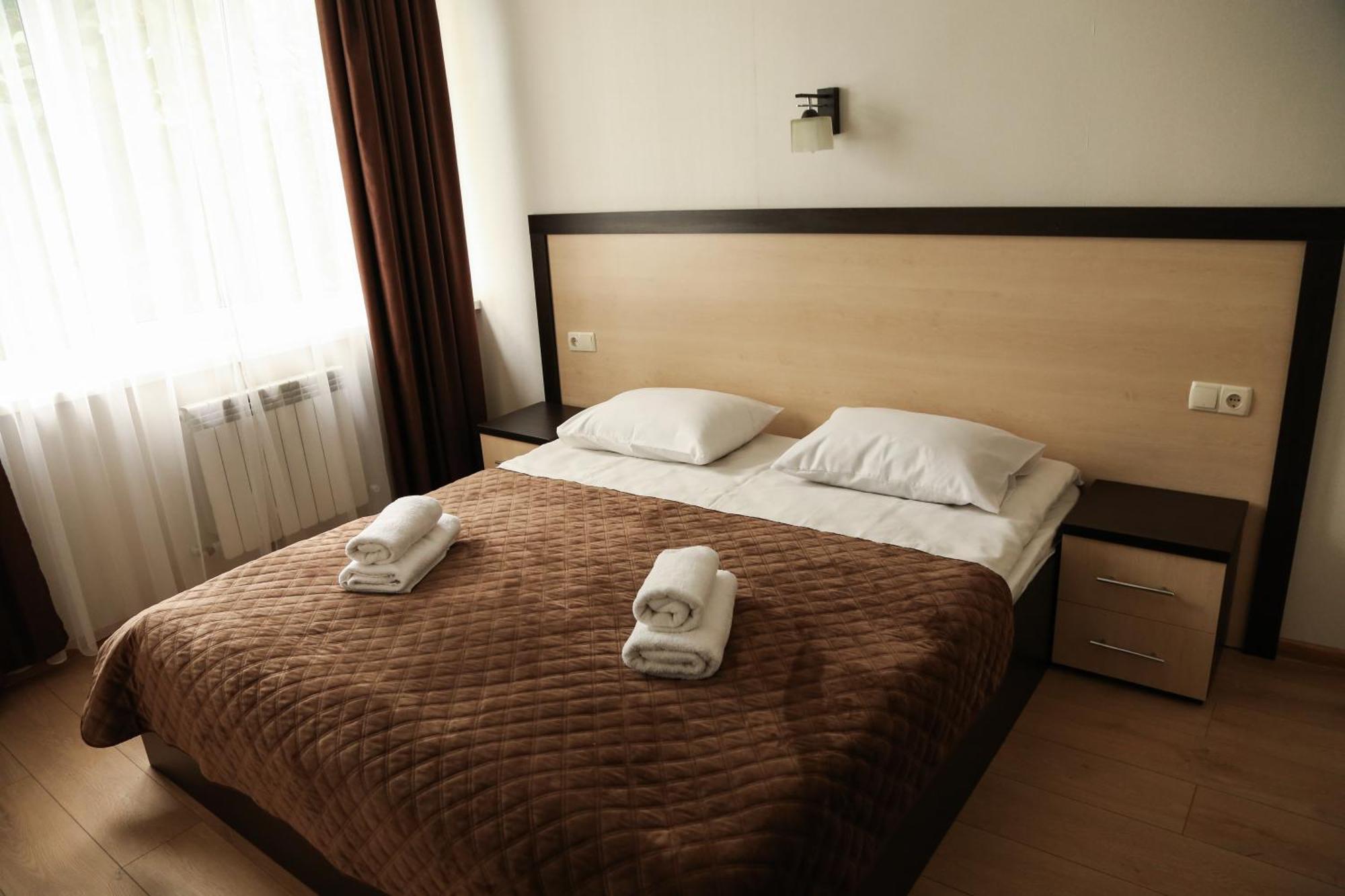 Hotel Koral Chernivtsi Luaran gambar