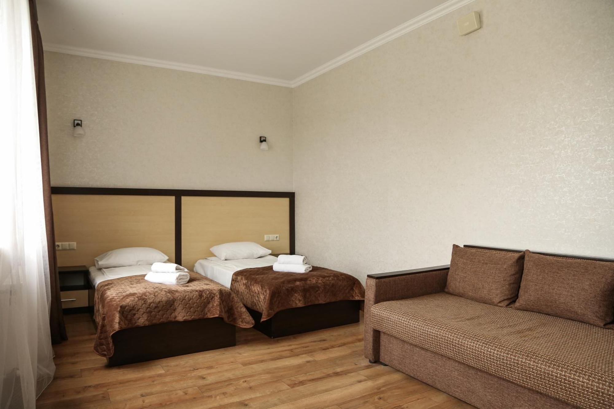 Hotel Koral Chernivtsi Luaran gambar